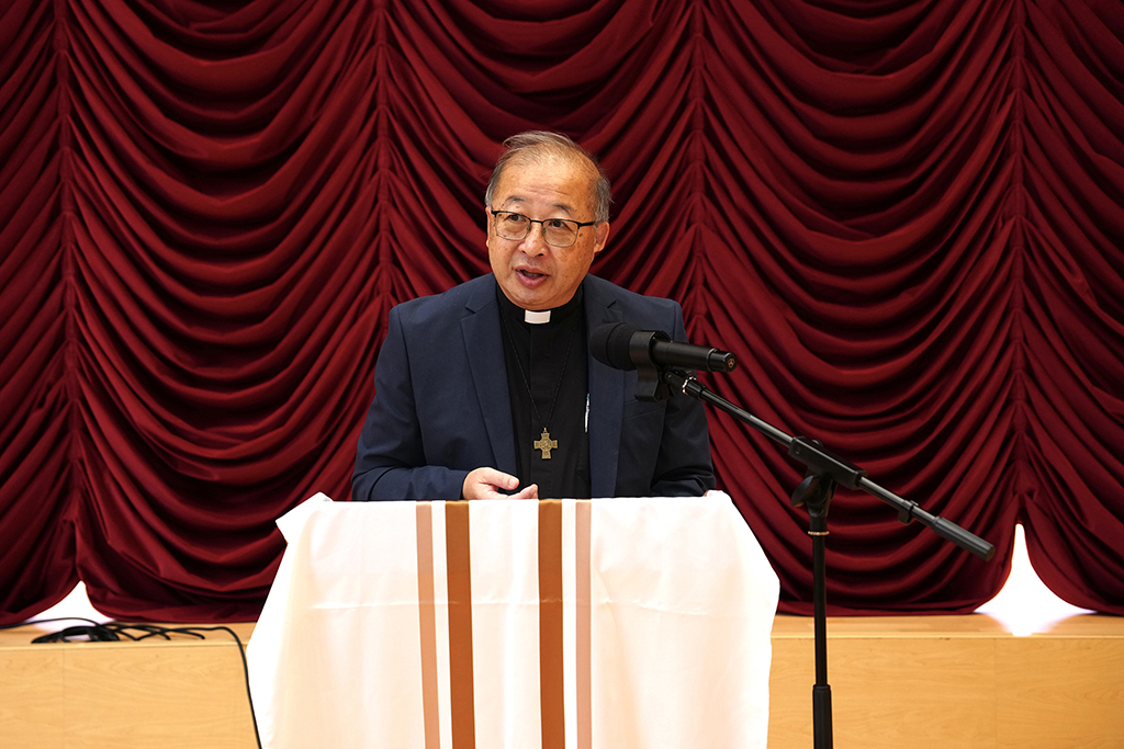 中華會省省會長，梁定國神父。