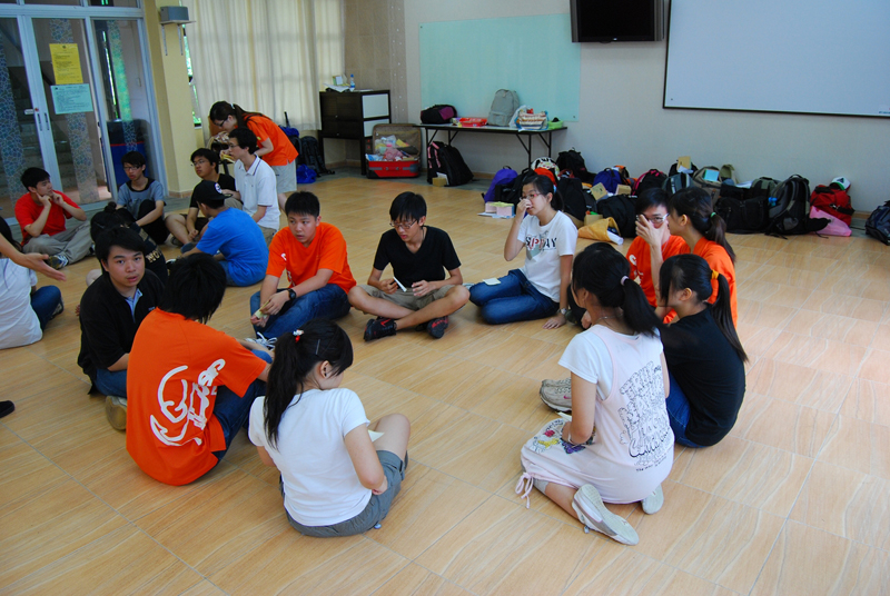 57camp09_790