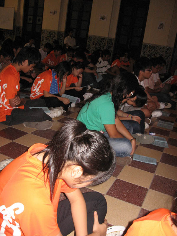 f5prayer_055