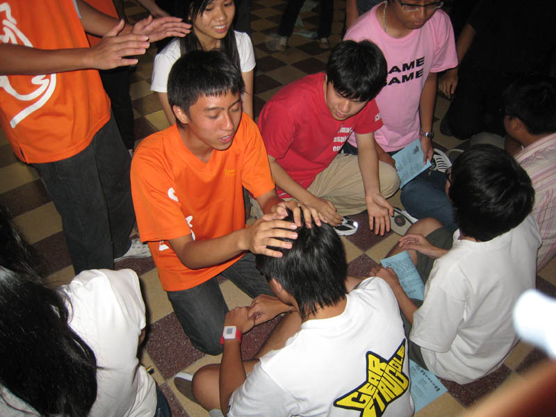 f5prayer_068