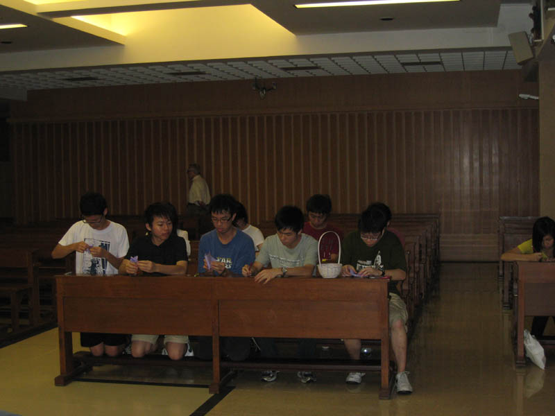 f7prayer_025
