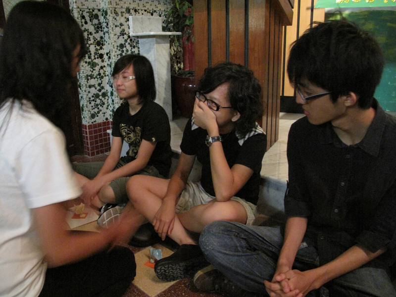 09f5prayer_112