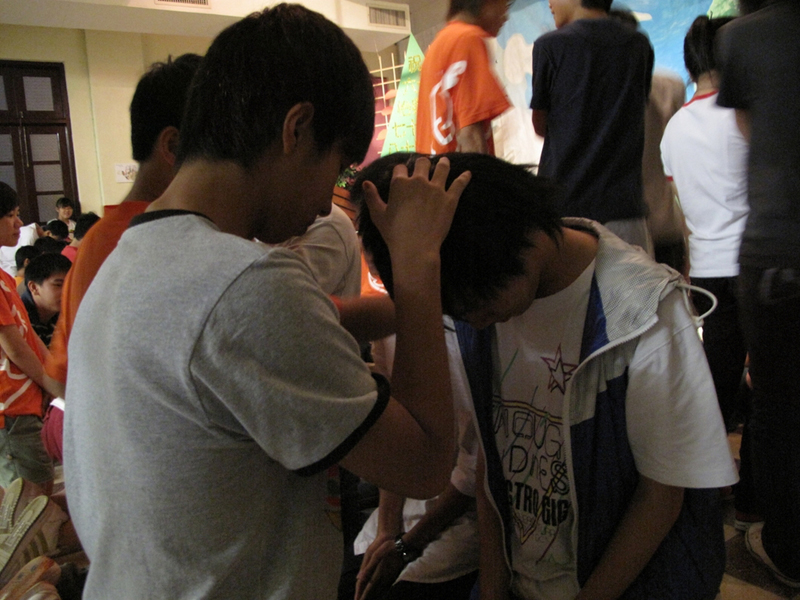 09f5prayer_114