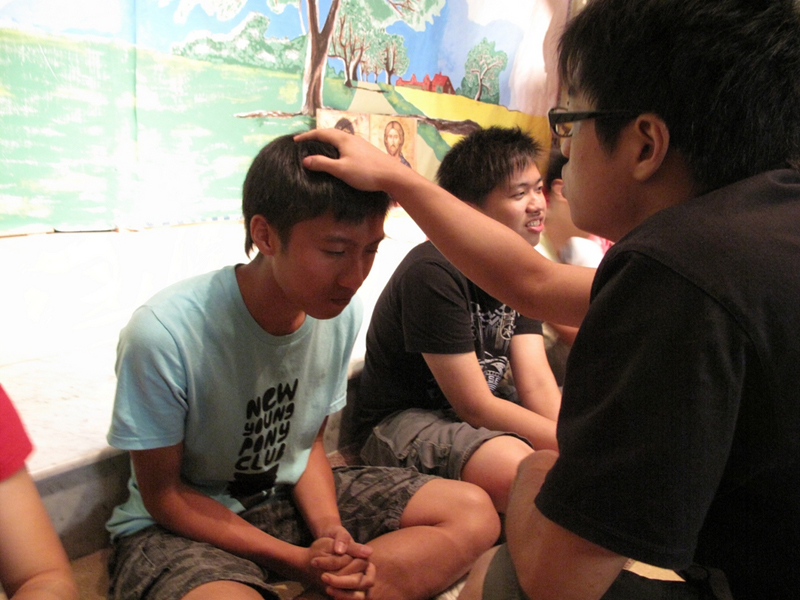 09f5prayer_122