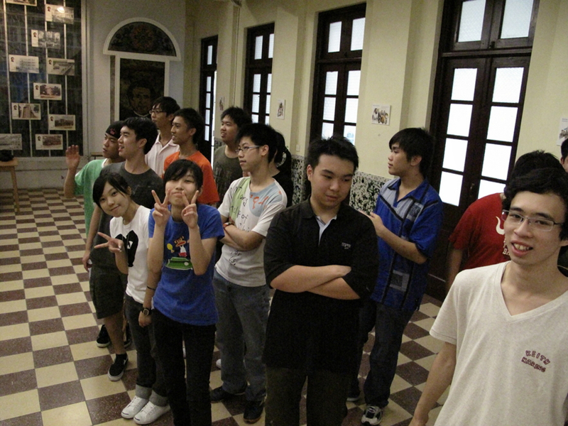 2009f7prayer_028