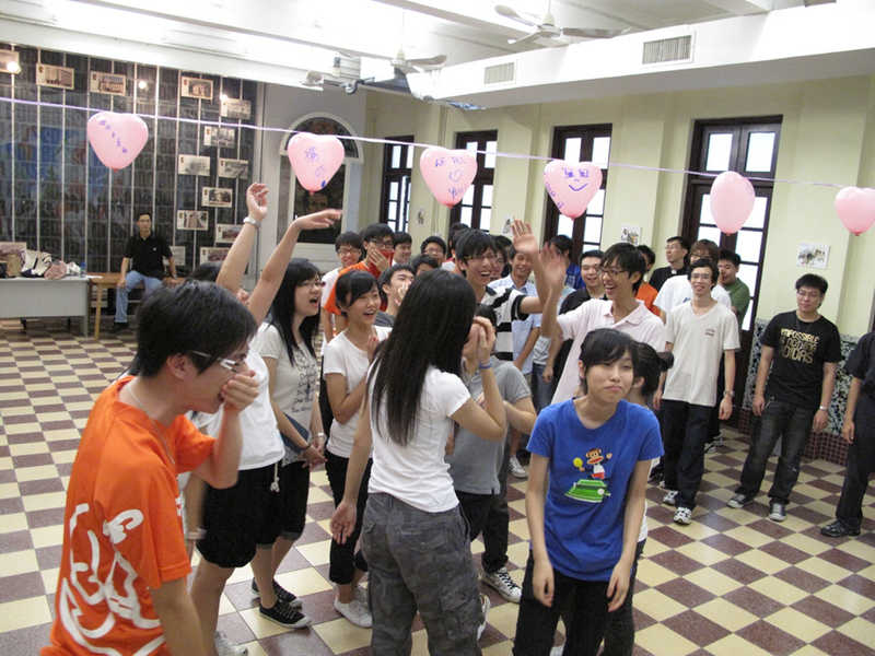 2009f7prayer_031