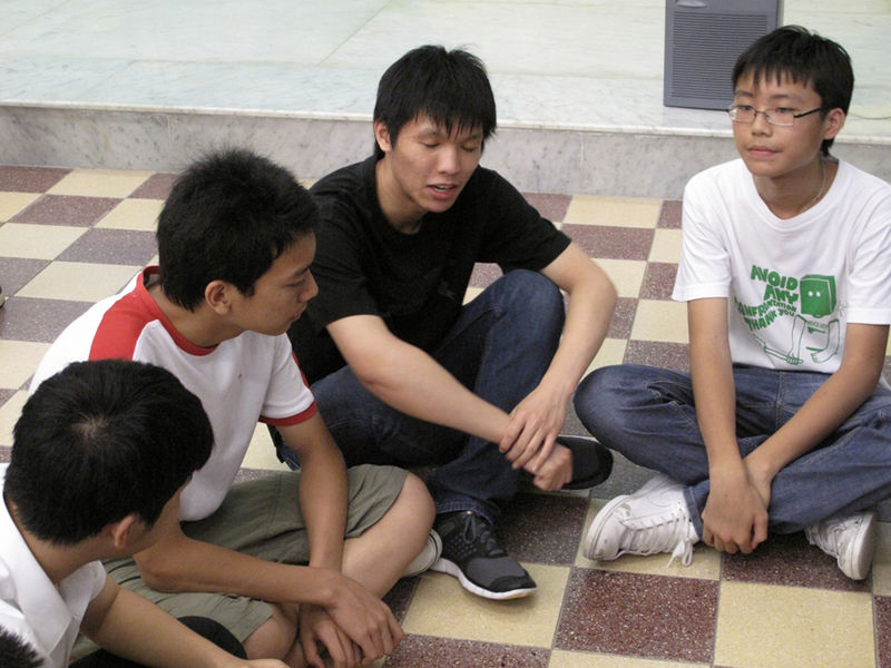 2009f7prayer_039
