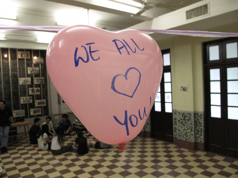 2009f7prayer_043