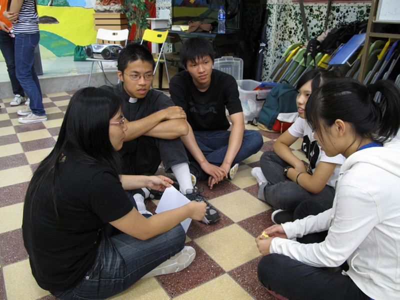 2009f7prayer_046