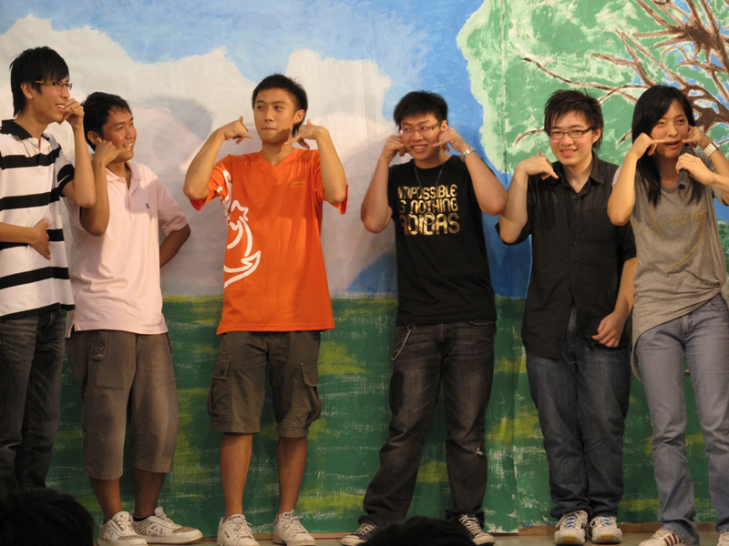 2009f7prayer_071