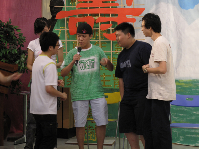 2009f7prayer_078