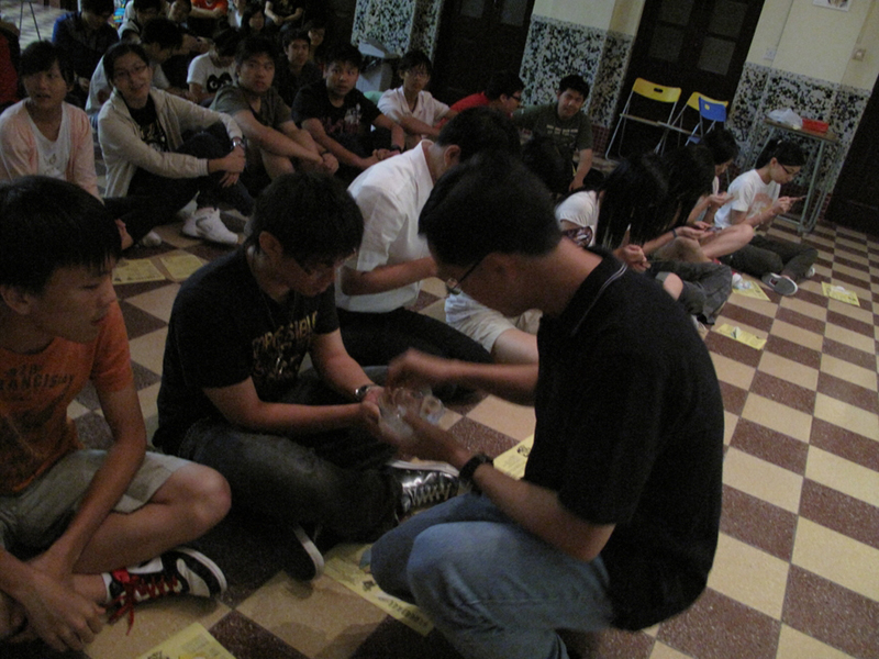 2009f7prayer_189