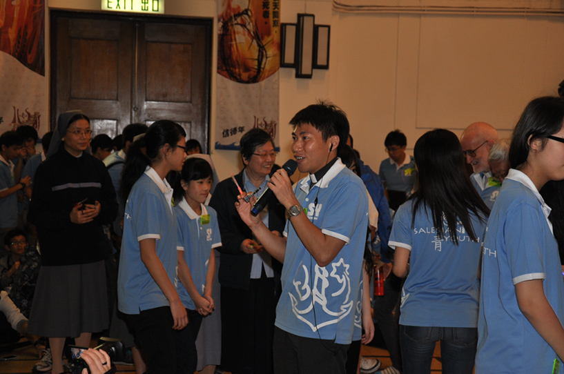 SYD (381)
